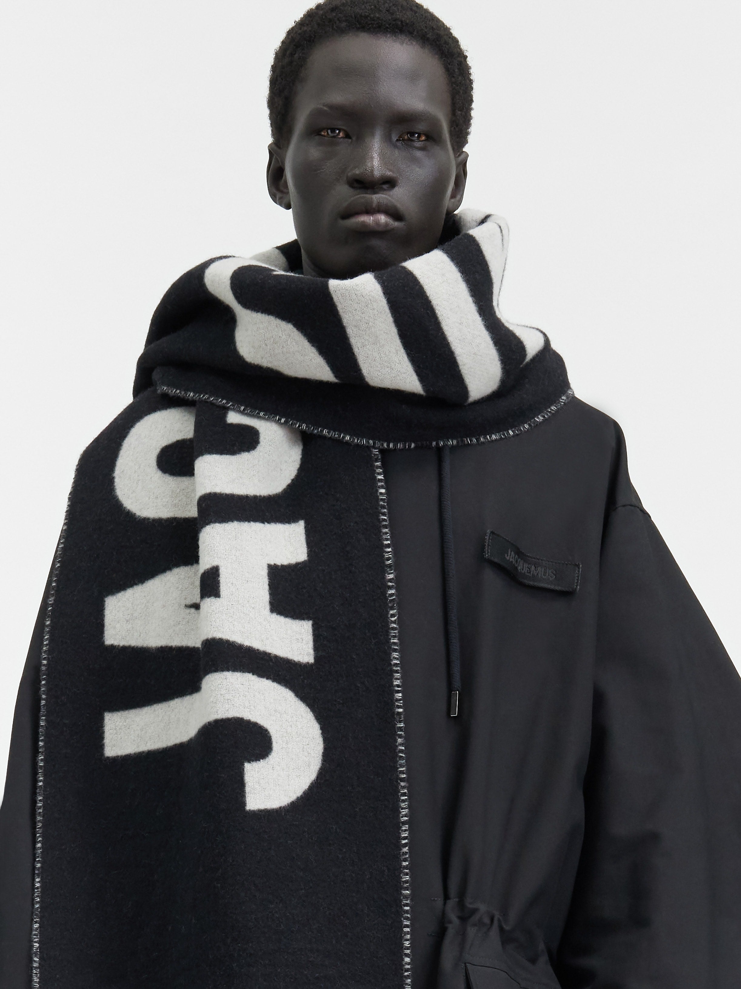 JACQUEMUS Fringe Logo Scarf